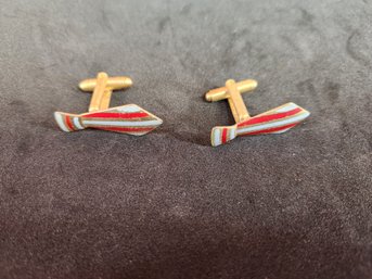 Pair Of Vintage Gold Plated Red And White Enamel Striped Neck Tie Shaped Cufflinks Signed Alice