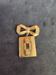 Gold Plated Brooch Pin Locket Photo Album Book Ribbon Bow Broach