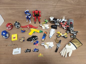 Lot Of Vintage Mighty Morphin Power Rangers And Transformers Toys 1990s