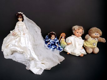 Lot Of Five Vintage Antique Dolls Bride, Woman And Three Babies