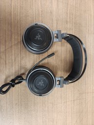 Razer Headphones Concealable Microphone Headset Earphones Bluetooth Wireless With Aux Cord