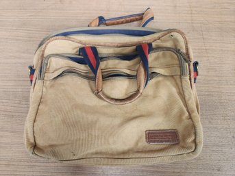 Tommy Holfiger Travel Carry Bag