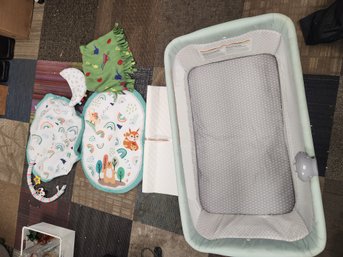 Monbebe Portable Baby Crib With Play Mats Pillow Blanket Foam Mattress Disney Mickey Baby Rocker Bouncer Bar