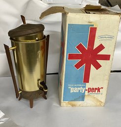Party-Perk Coffee Maker 42 Cups Tricolator