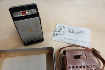 Vintage Channel Master Transistor Radio In Box