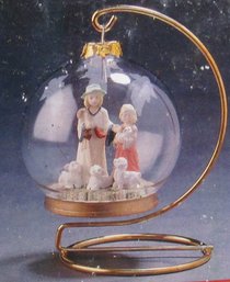 House Of LLoyd Christmas Around The World Shepherd Ornament With Stand 1995