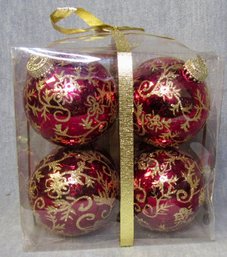 Red Christmas Tree Ornaments - Decorations RED AND GOLD 8 Pack