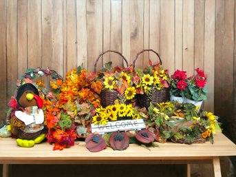 Autumn Fall Lot Turkeys Leaves And Baskets Dont Forget The Wreaths And Flowers