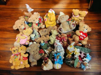 Giant Lot Of Hand Painted Adorable Bear Tchotchkes! Resin Ceramic Porcelain Wood! Some Other Cute Animals Too!