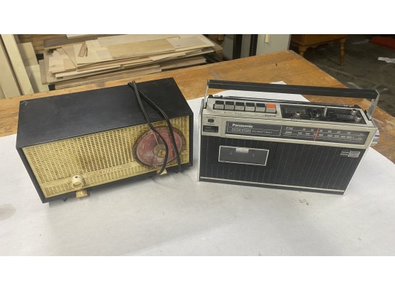Vintage Radios Casette Plaer
