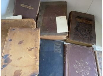 Lot Of Antique Books 📖