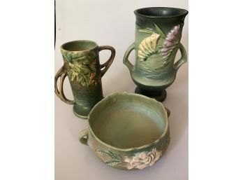 Roseville Green Trio Bushberry Vase