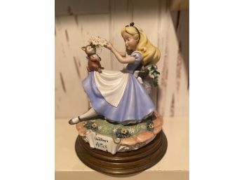 Disney, Alice In Wonderland, Capodimonte Sculpture Limited Edition