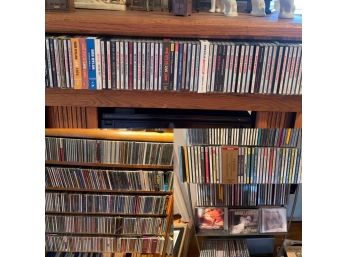 Huge Lot Of Approximately 700 CDs