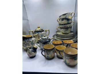 Lot Of Assorted Japanese Dragonware