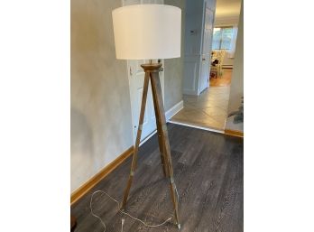 59” Floor Lamp