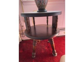 Round End Table 19x25