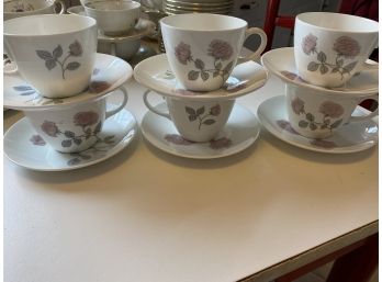 6 Wedgwood Flame Rose Teacups & Saucers