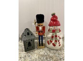 Snowman Cookie Jar, Nutcracker, Lantern