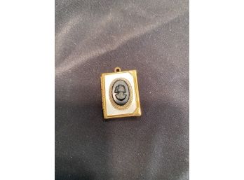 Vintage Locket/pendant