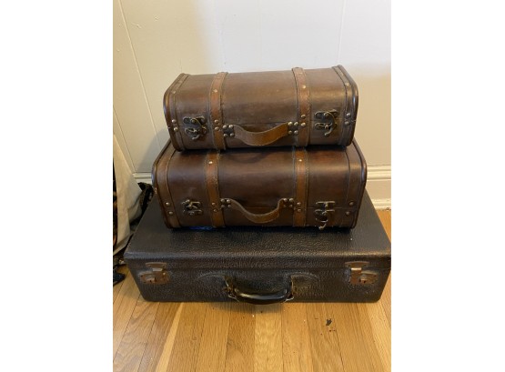 Suitcase Trio