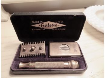 Vintage Gillette Shaver