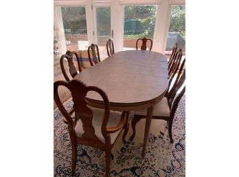 Mahogany Dining Table  And Eight Chairs