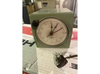 Vintage Standard Electric  Clock