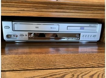 DVD /  VHS Player