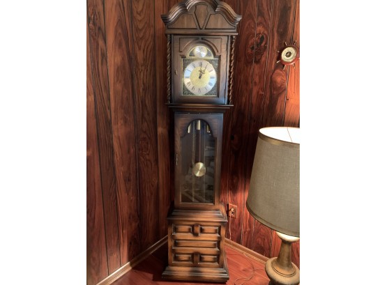 Ridgeway Grandfather Clock - Pendulum And Weight System