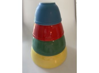 Vintage Pyrex Primary Nesting Bowl Set