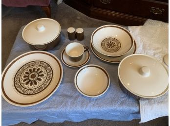 Retro Pattern Ironstone China Service For 10 With Extras