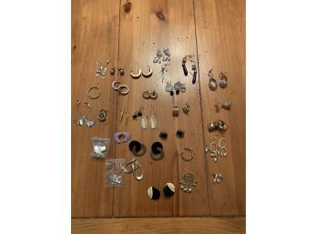 Small Lot Of Assorted Earrings