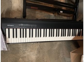 Roland Keyboard And Stand