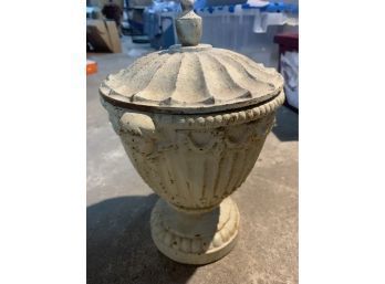 Cast Iron Container With Lid