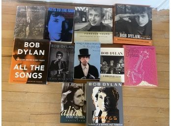 Lot Of Bob Dylan Books & Joni Mitchell