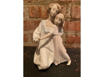 Lladro Mother & Daughter