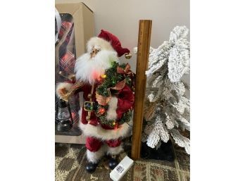 Karen Didion Santa & Tree