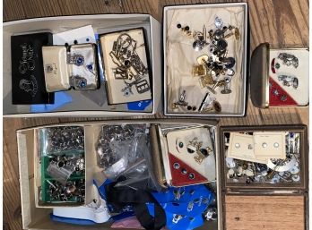 Lot Of Cuff Links, Buttons, Etc