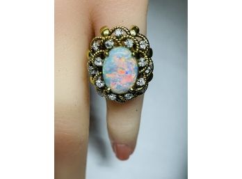 Vintage 14K Gold Opal Ring With Diamonds