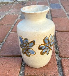 MCM Signed Carolyne Scenna Studio Ceramic Pottery Vase 5.375'