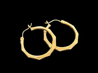 14k Yellow Gold Hoop Etched Pair Of Earrings