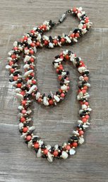 Pretty Vintage Coral Bead Necklace