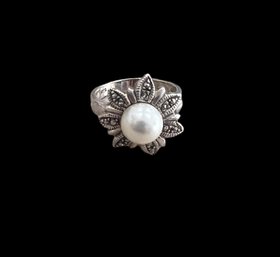 Vintage Sterling Silver Pearl And Marcasite Ring 4.7 Grams Size 7