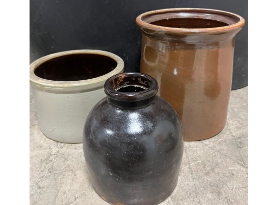 Set Of 3 Vintage Stoneware Pots And Vintage Stoneware Jug