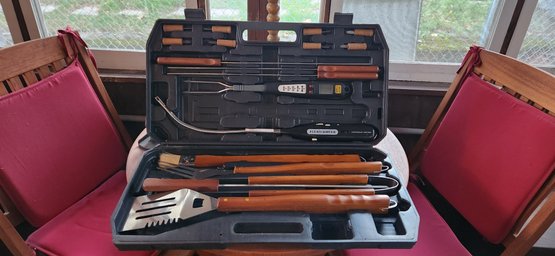 Barbecue Grill Tool Set Like New Inbox