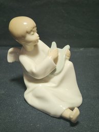 Nao Porcelain Andel With Harp