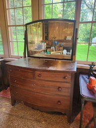 Iantique Solid Mahogany Bow Front Chest And Mirror.Antique Solid Mahogany Boat Front. Chest With Mirror