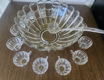 Pattern Glass Punch Bowl With 12 Cups