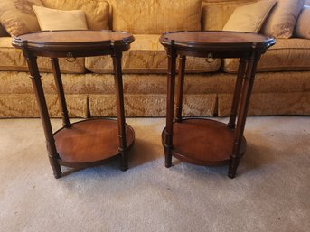 Sweet Pair Of Henredon Furniture Side Tables